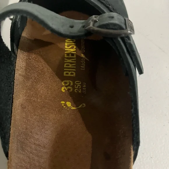 Birkenstock Green Clogs with Strap - Picture 2 of 4